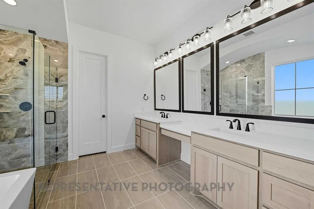 4401 Daisy Lane