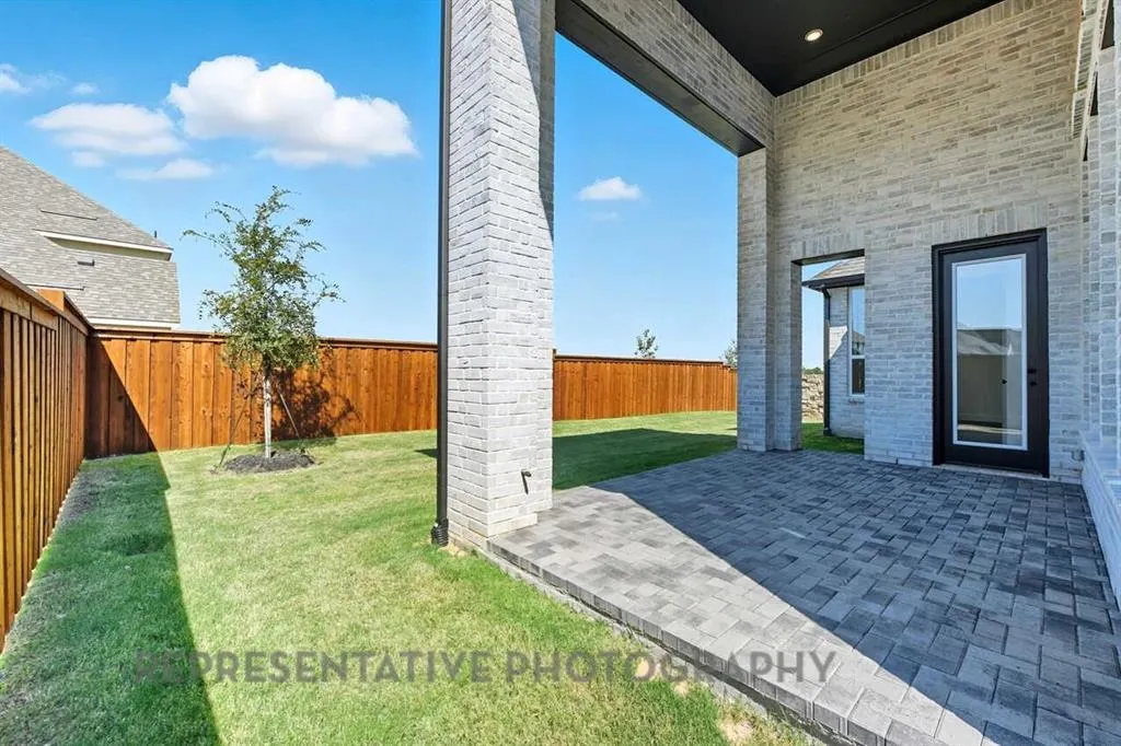 4401 Daisy Lane