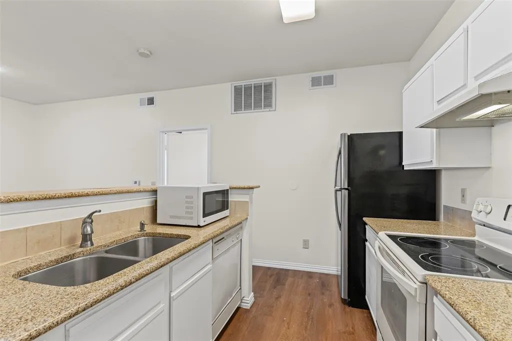 2524 Preston Road, #1608