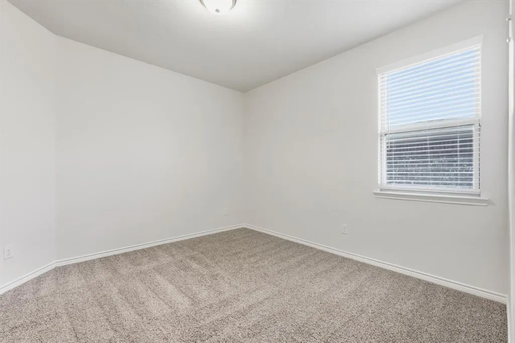 1024 Bluebird Way