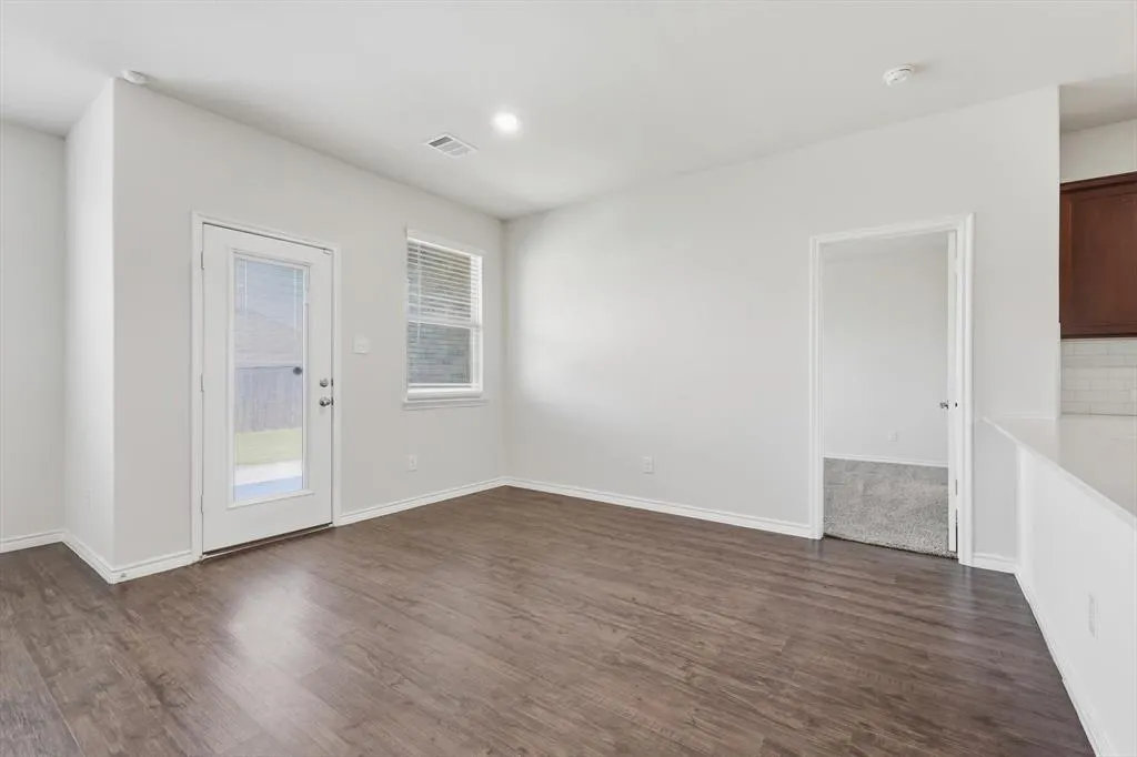 1024 Bluebird Way