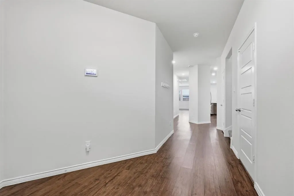 1024 Bluebird Way