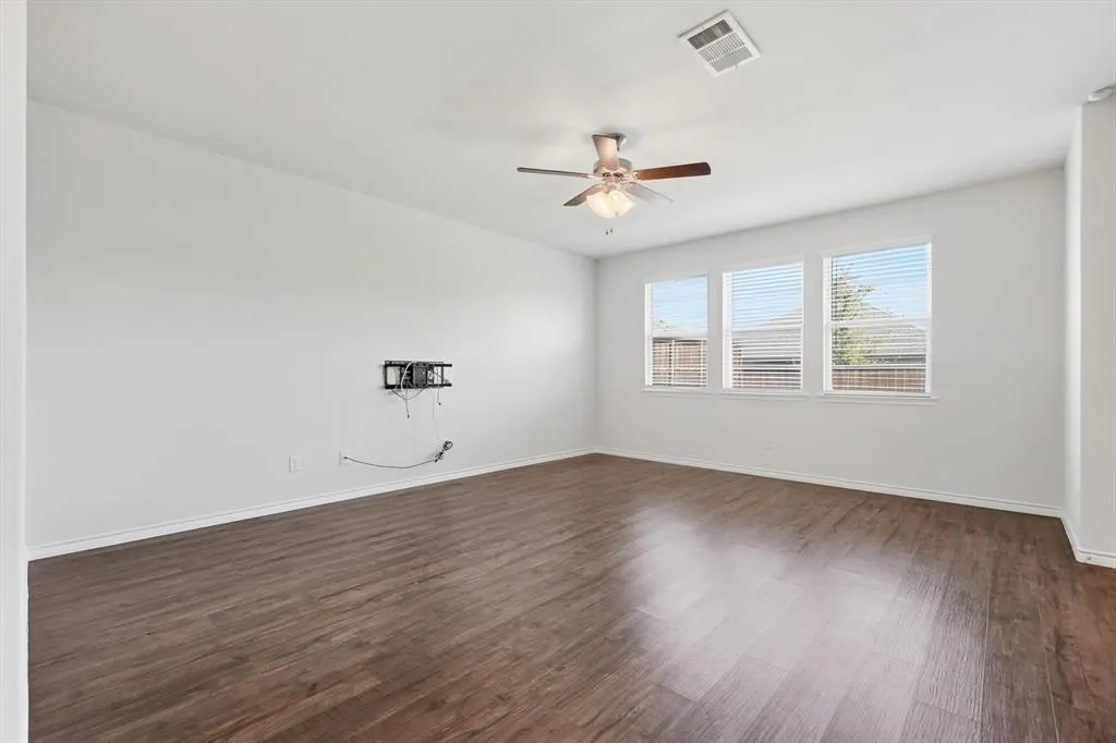 1024 Bluebird Way