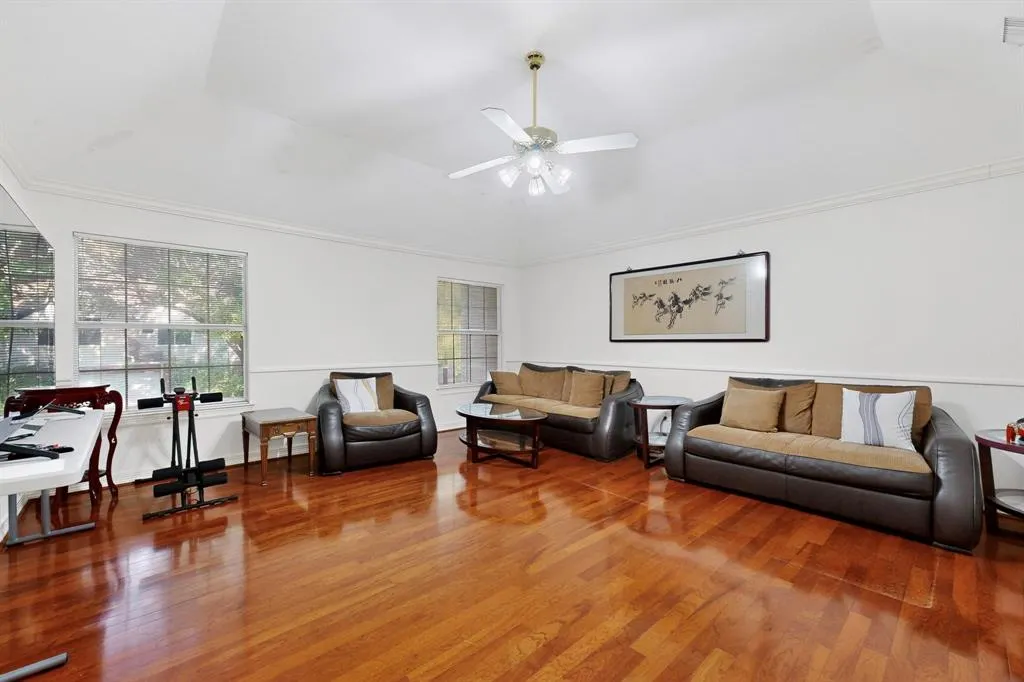 1113 Lake Ridge Drive