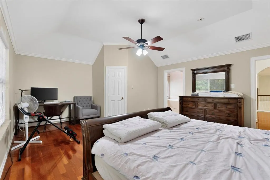 1113 Lake Ridge Drive