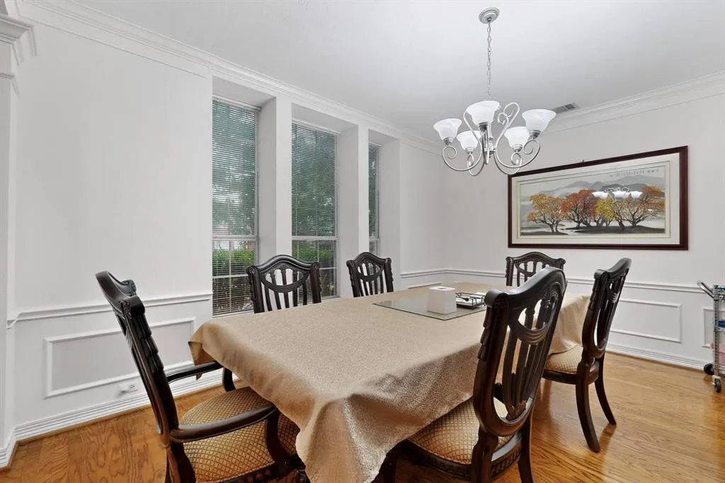 1113 Lake Ridge Drive