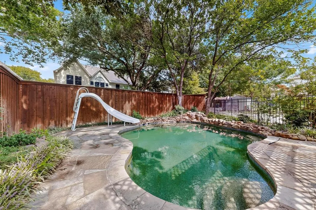 1113 Lake Ridge Drive