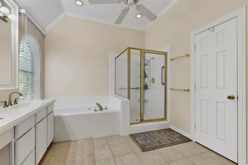 1113 Lake Ridge Drive