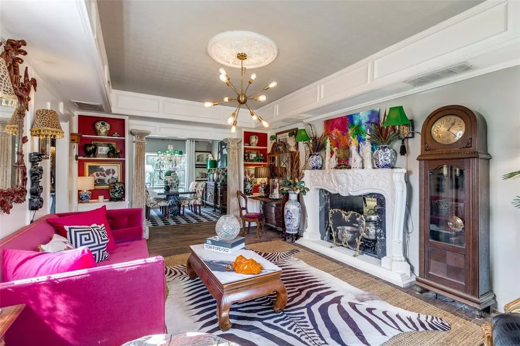 44 Meadowcreek Drive