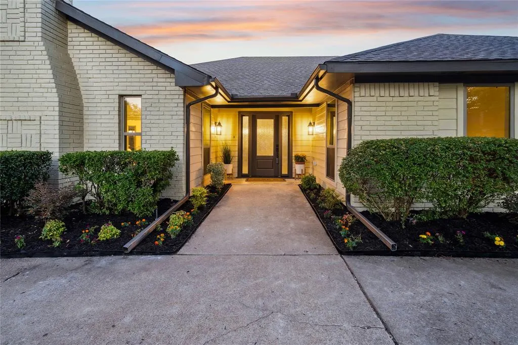 216 High Brook Drive