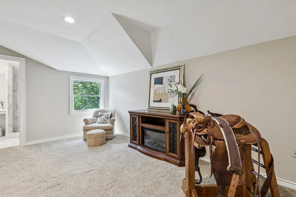 3803 Fishermans Cove