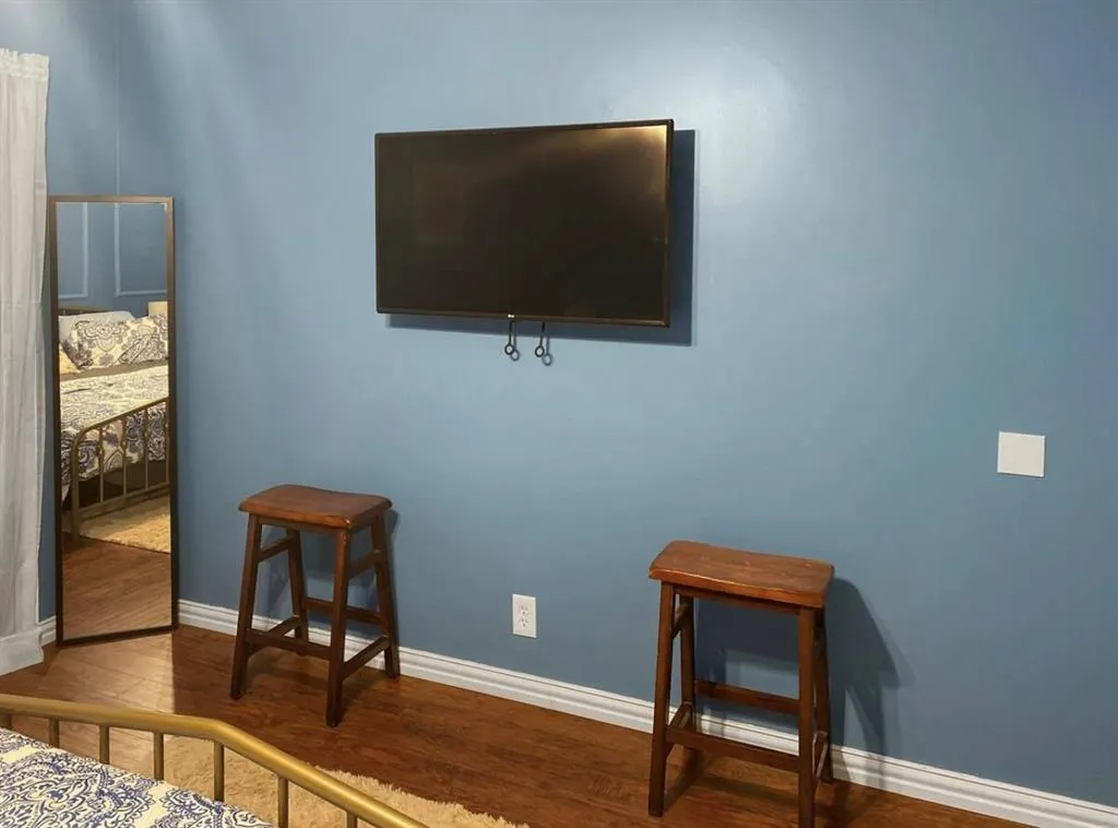 4859 Cedar Springs Road, #342