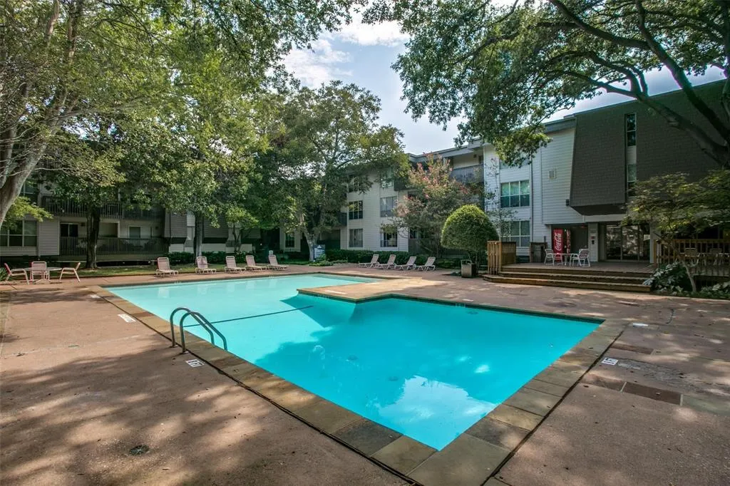 4859 Cedar Springs Road, #342