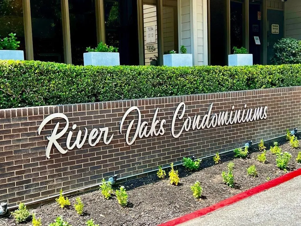4859 Cedar Springs Road, #342