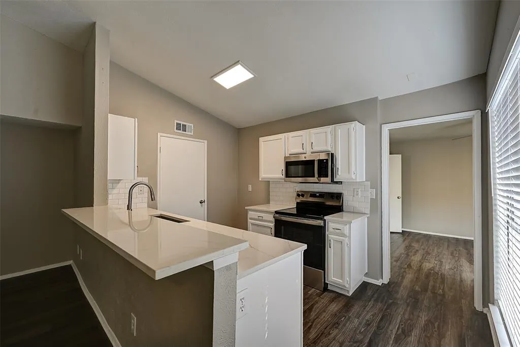 9556 Gonzales Drive