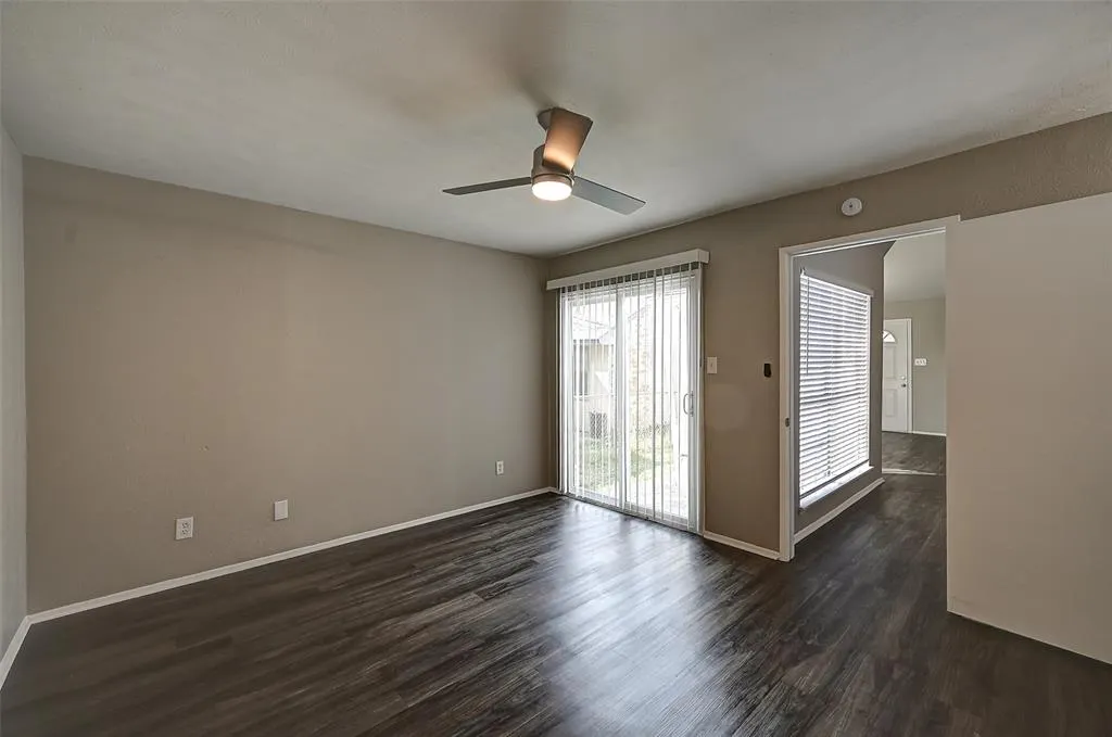 9556 Gonzales Drive