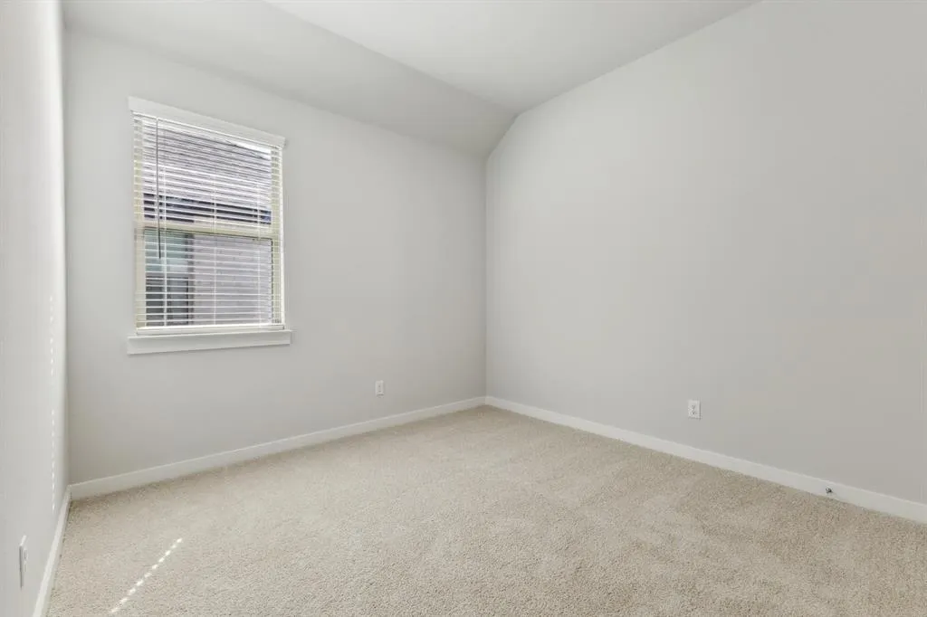 1009 Knox River Drive