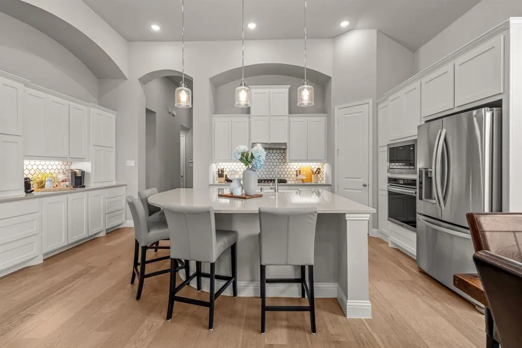 2424 Song Sparrow Lane