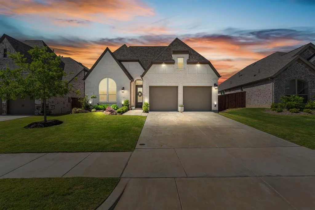 2424 Song Sparrow Lane