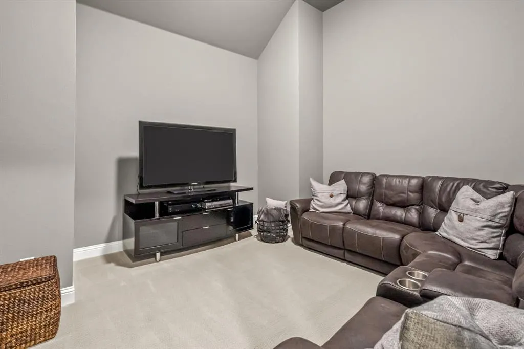 2424 Song Sparrow Lane