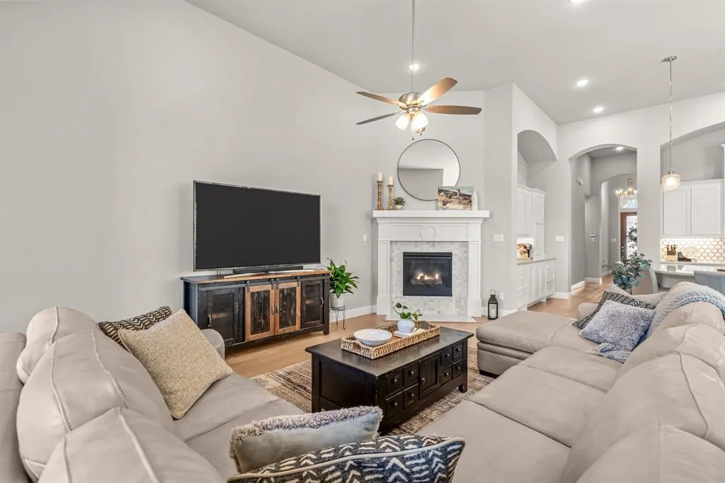 2424 Song Sparrow Lane