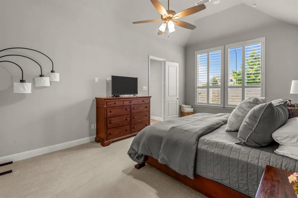 2424 Song Sparrow Lane