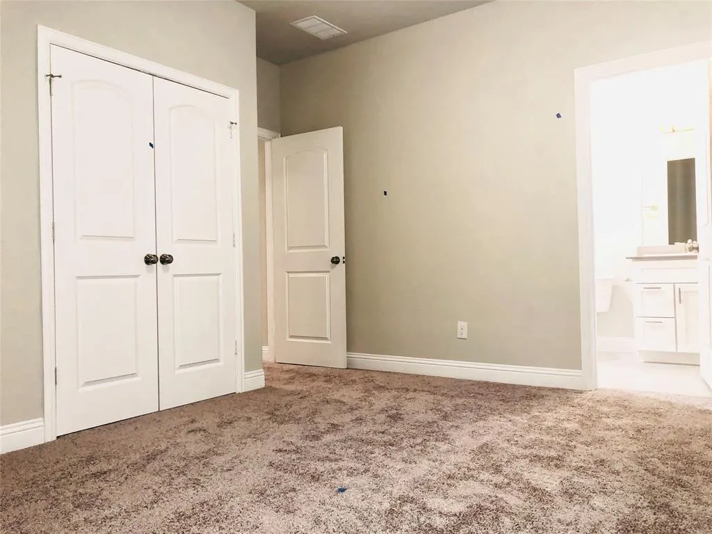 17644 Bottlebrush Drive