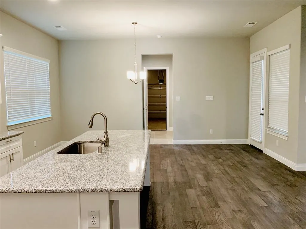 17644 Bottlebrush Drive