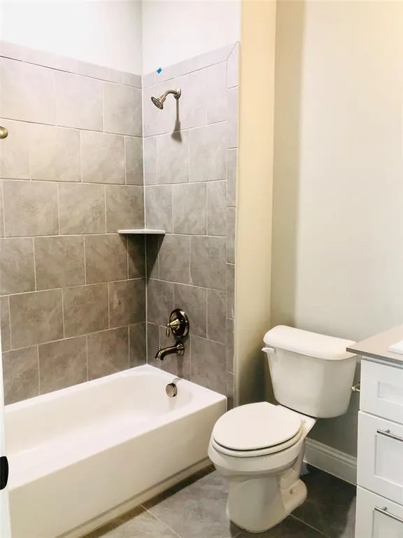 17644 Bottlebrush Drive
