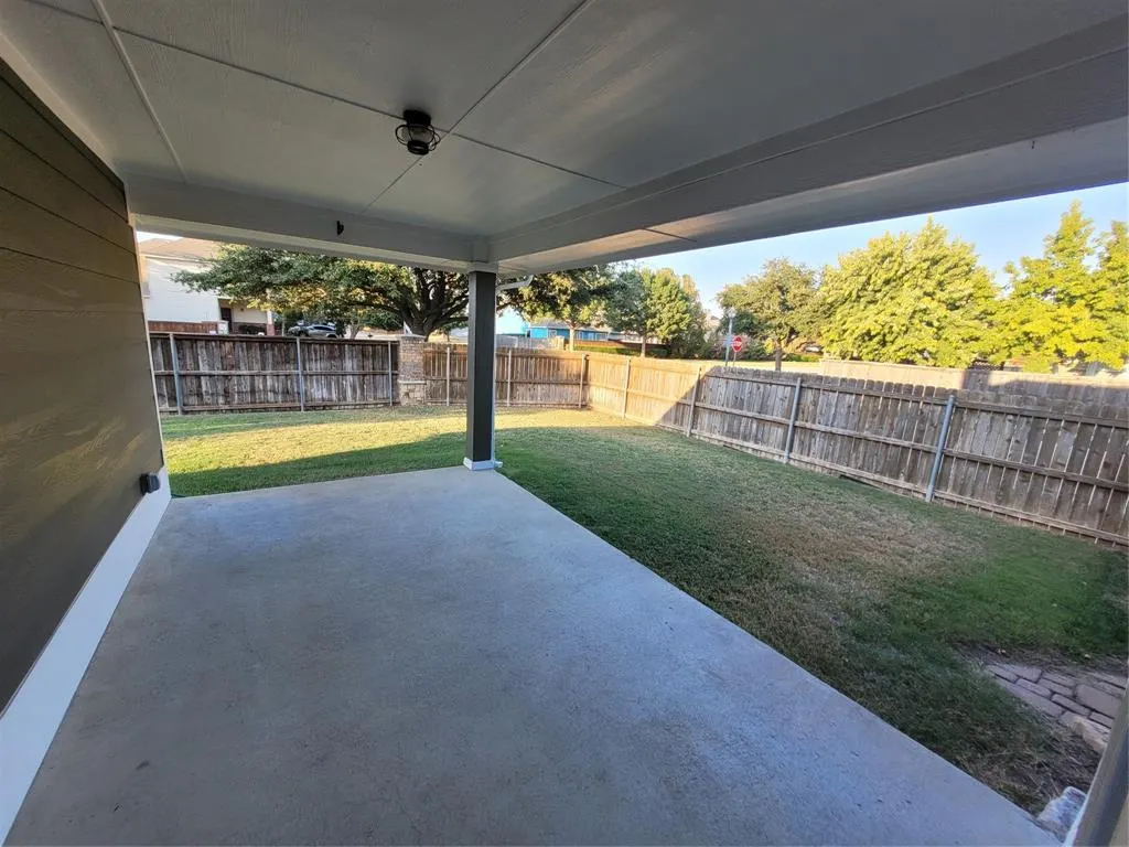 9800 Meadow Rue Drive
