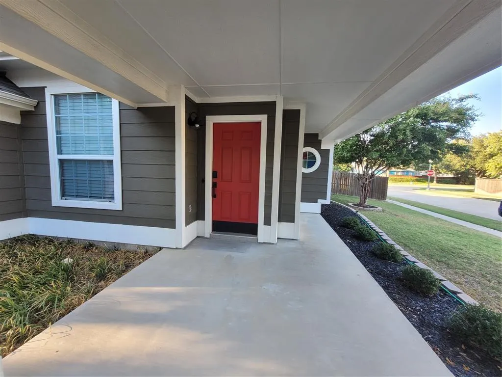 9800 Meadow Rue Drive