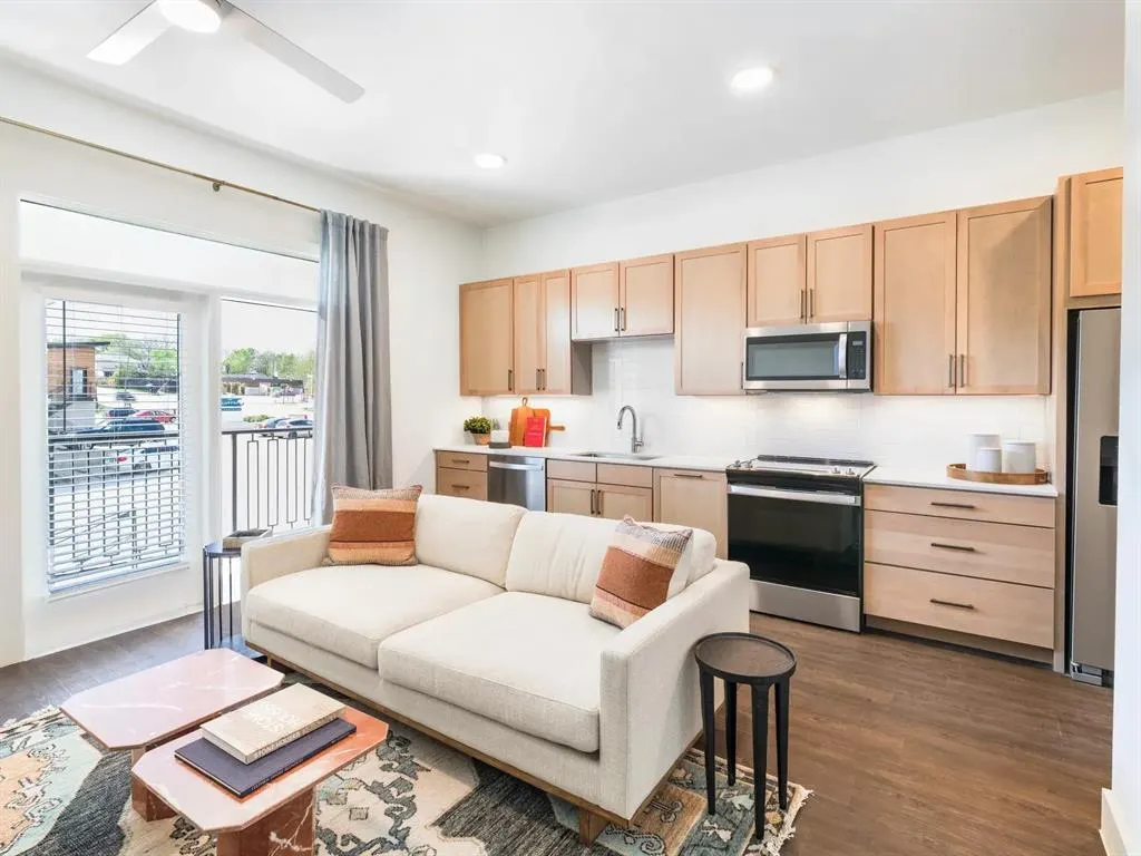 7522 East Grand Avenue, #426