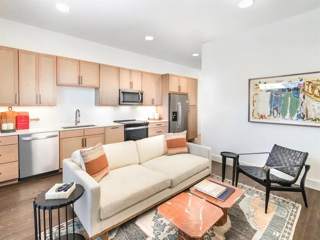 7522 East Grand Avenue, #426