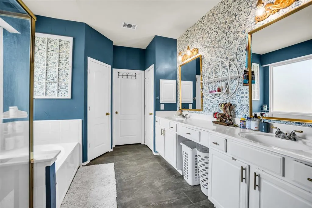 1436 Christine Drive