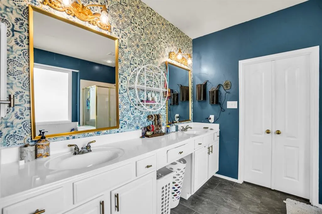 1436 Christine Drive