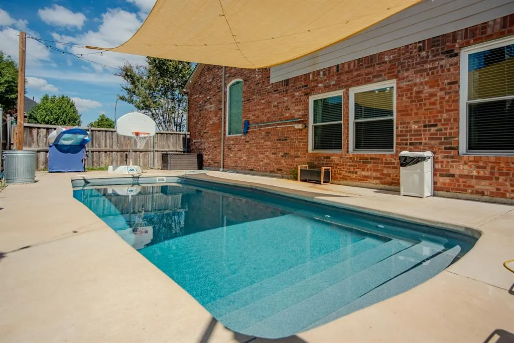 1436 Christine Drive