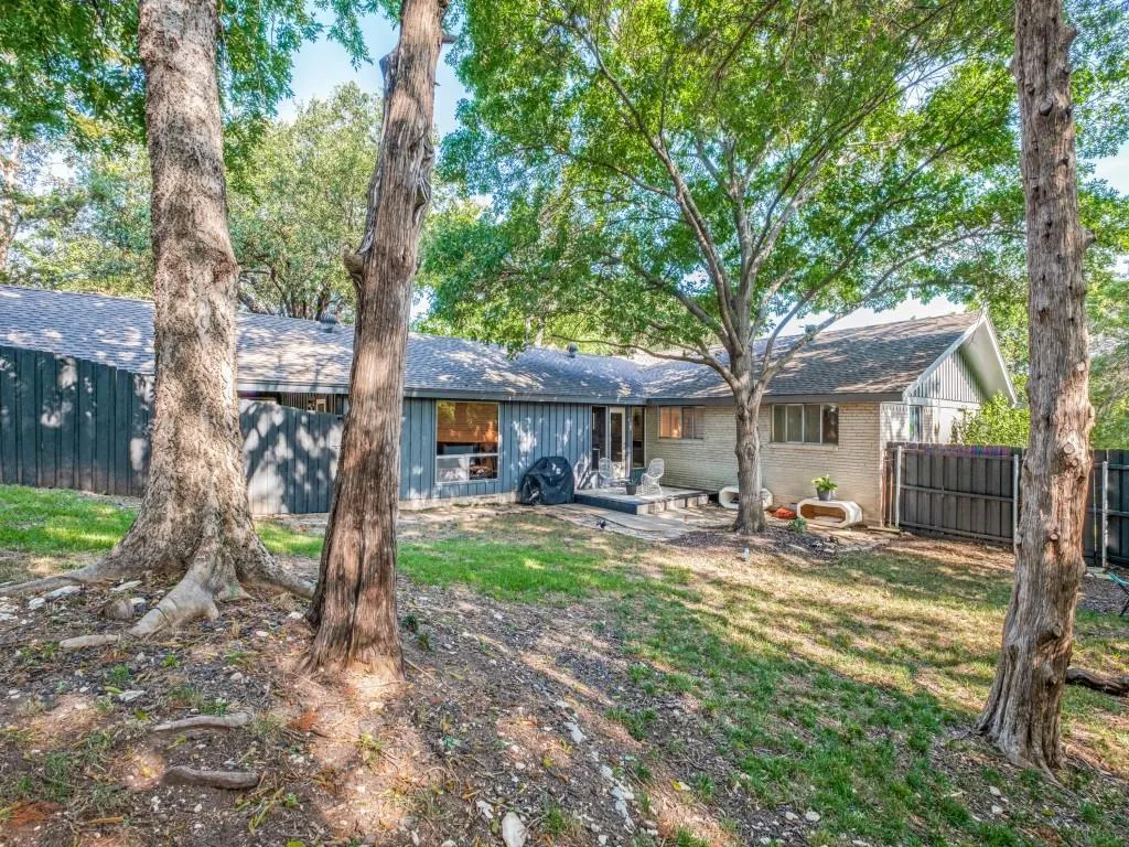 9052 Fringewood Drive