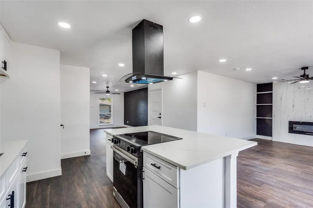 3352 Tarkio Road