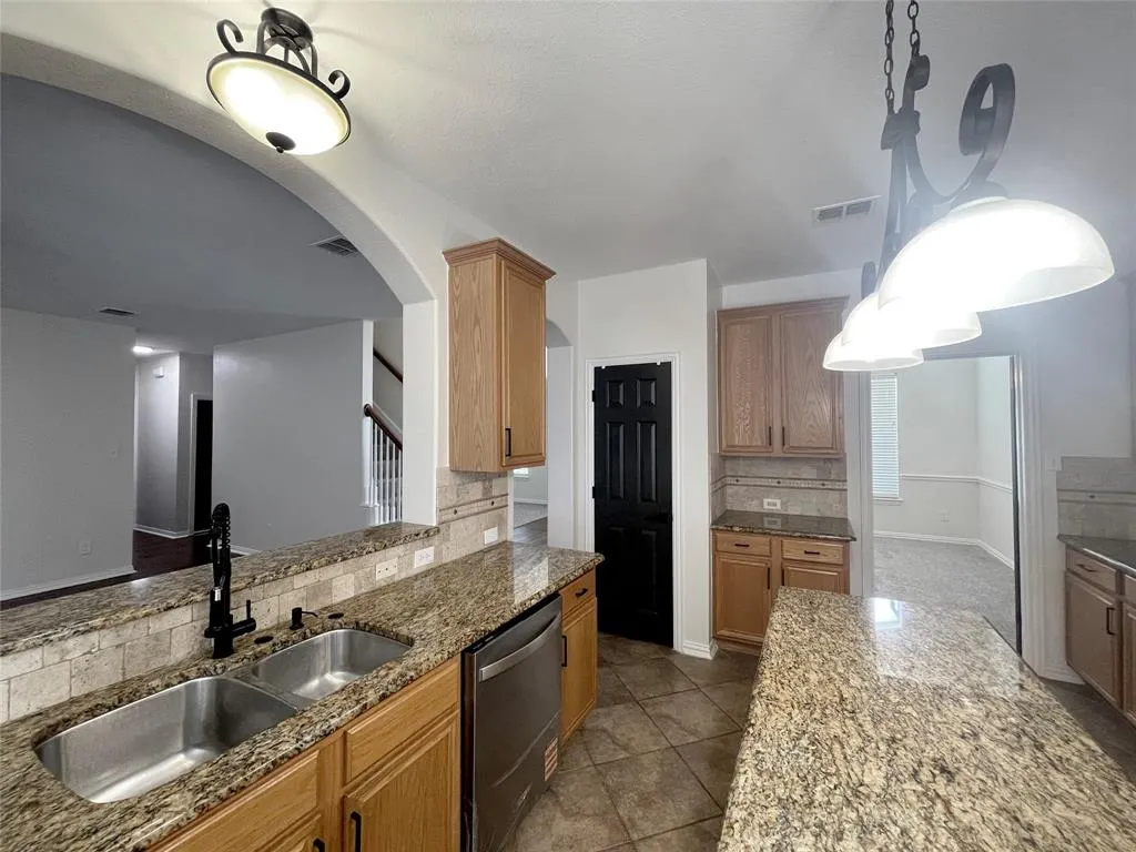 7850 Greenvalley Lane