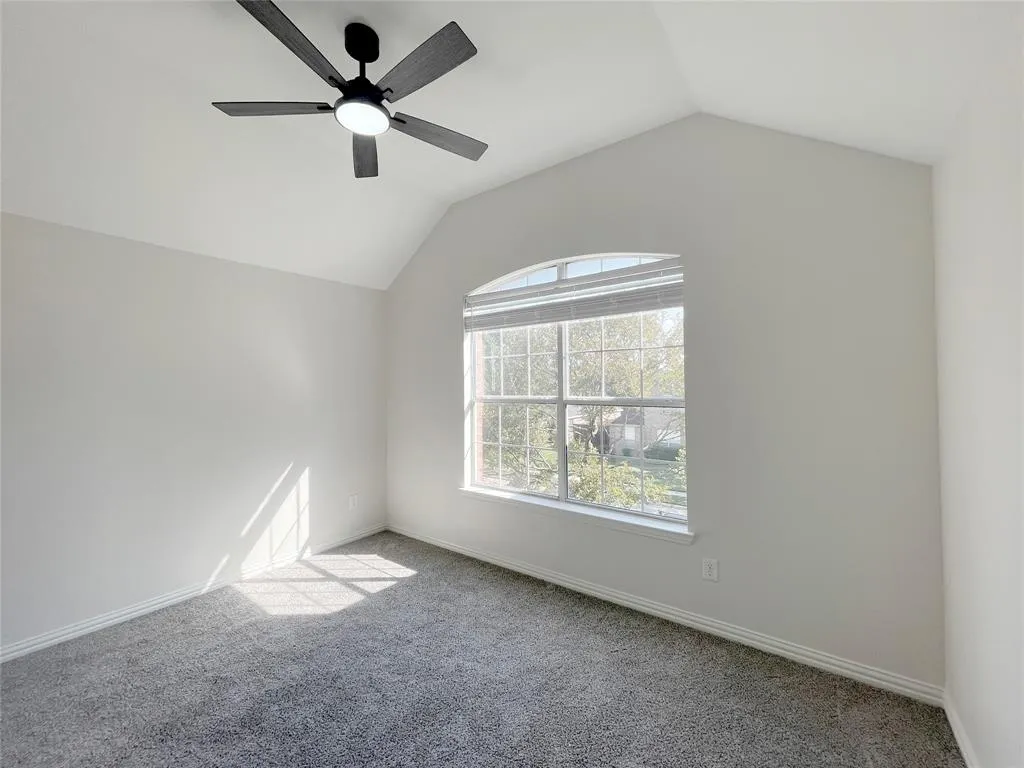 7850 Greenvalley Lane