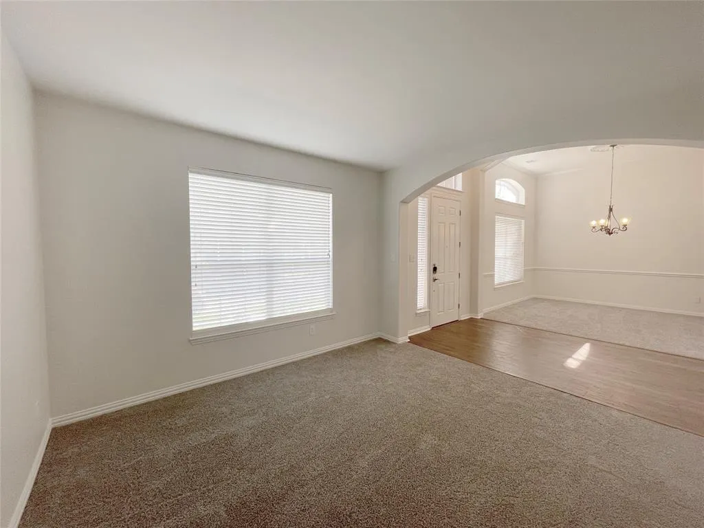 7850 Greenvalley Lane