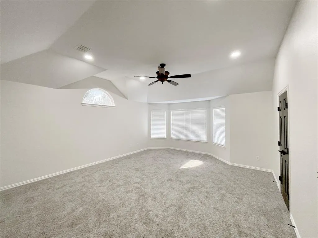 7850 Greenvalley Lane