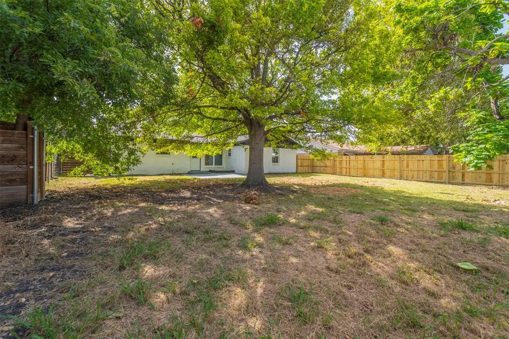 1007 N Cottonwood Drive