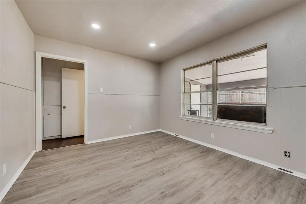6748 HIALEAH Drive