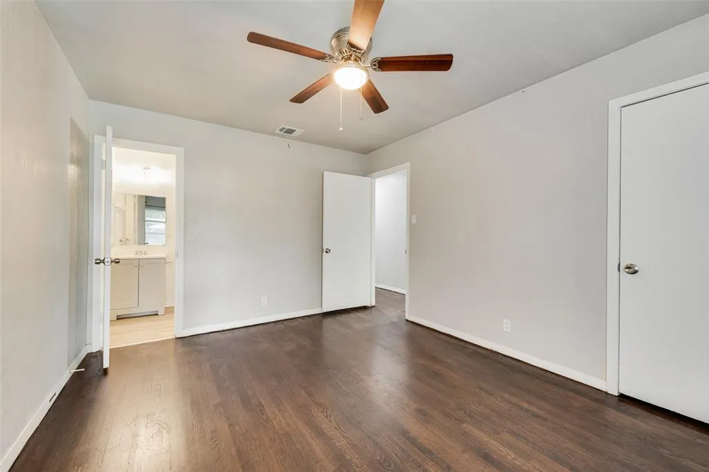 6748 HIALEAH Drive