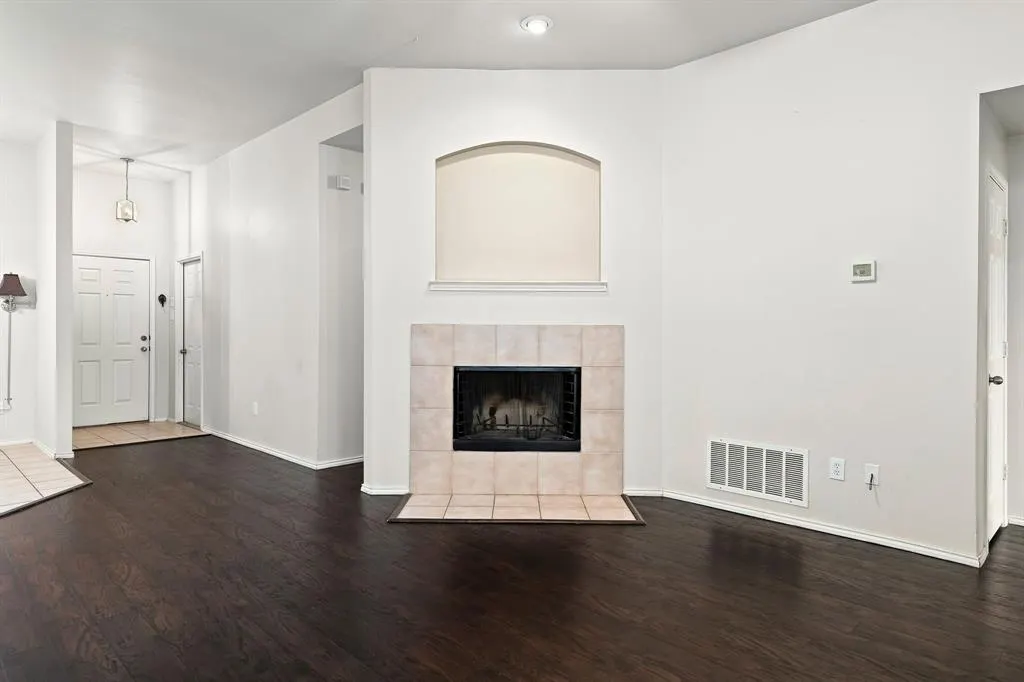 419 Hilltop Drive
