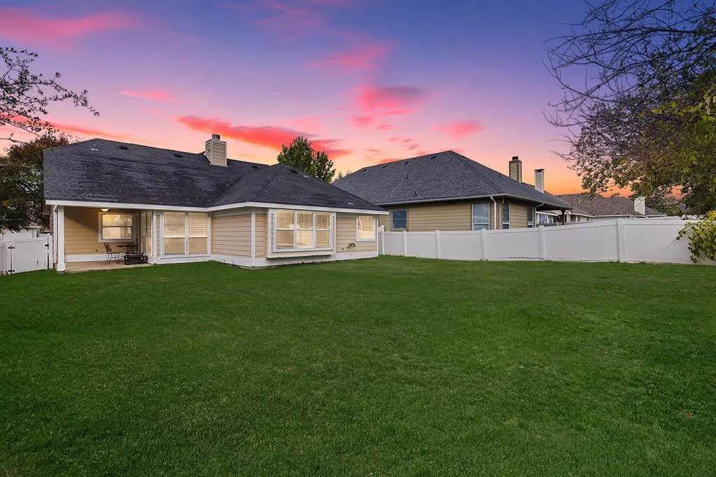 419 Hilltop Drive