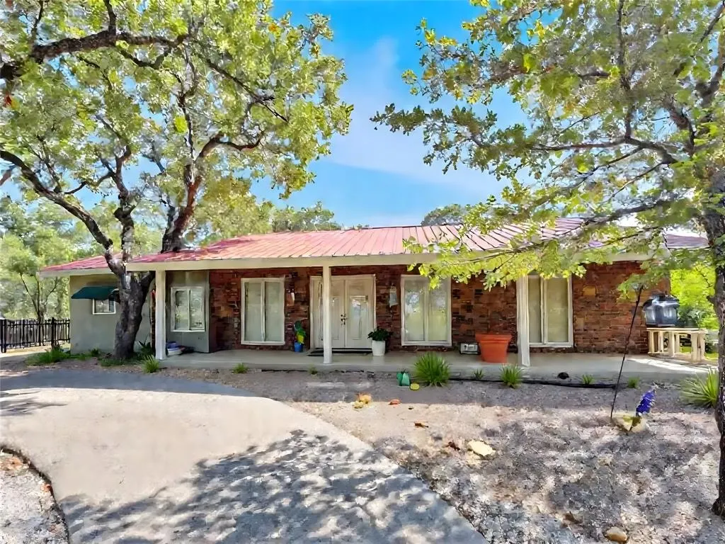 6565 Rockridge