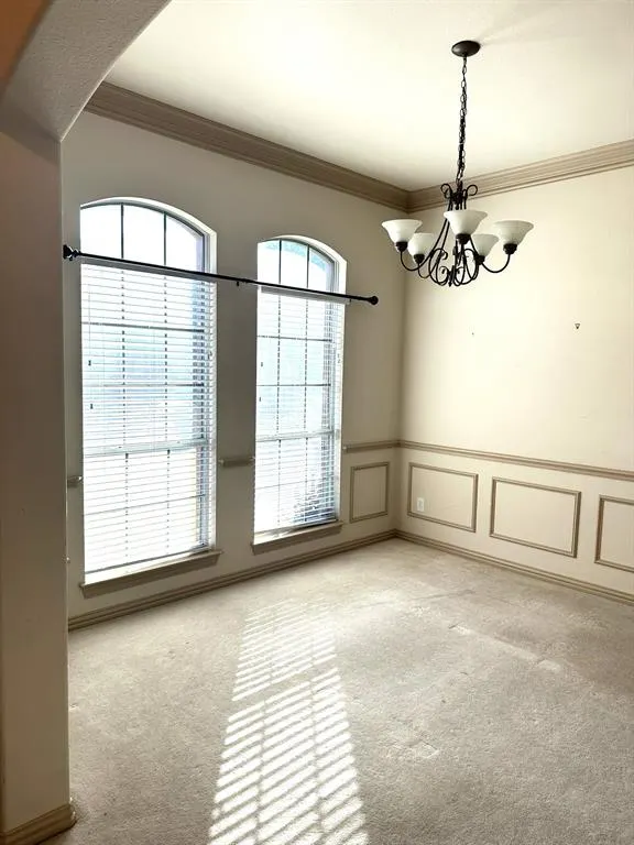 9417 Katrina Path