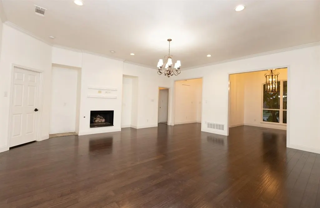 4669 Portrait Lane